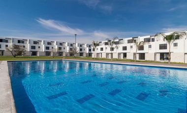 Casa en Venta con 3 recamaras, Alberca a 15 minutos de Cuernavaca en Xochitepec Morelos