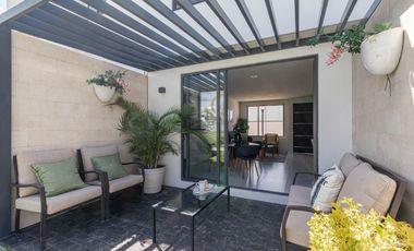 Casa en Venta con 3 recamaras, Alberca a 15 minutos de Cuernavaca en Xochitepec Morelos