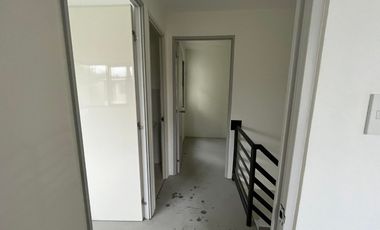 HOUSE AND LOT FOR SALE HANNA  QUADRUPLEX MINAMI RESIDENCES LOCATED GENERAL TRIAS CAVITE 45MINS AWAY FROM METRO MANILA .