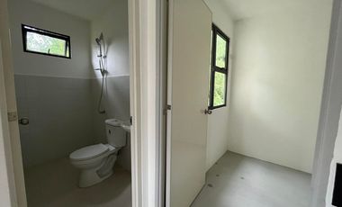 HOUSE AND LOT FOR SALE HANNA  QUADRUPLEX MINAMI RESIDENCES LOCATED GENERAL TRIAS CAVITE 45MINS AWAY FROM METRO MANILA .
