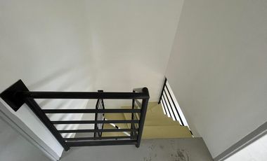 HOUSE AND LOT FOR SALE HANNA  QUADRUPLEX MINAMI RESIDENCES LOCATED GENERAL TRIAS CAVITE 45MINS AWAY FROM METRO MANILA .