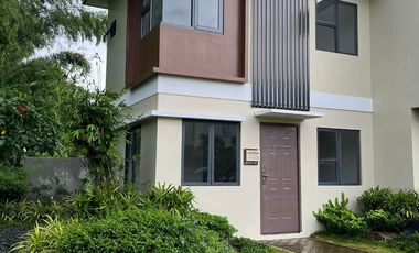 HOUSE AND LOT FOR SALE HANNA  QUADRUPLEX MINAMI RESIDENCES LOCATED GENERAL TRIAS CAVITE 45MINS AWAY FROM METRO MANILA .