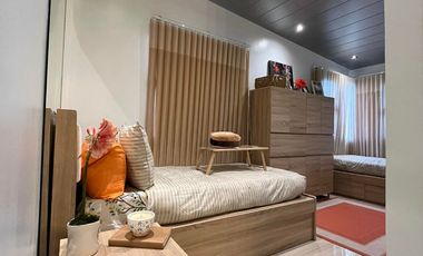 HOUSE AND LOT FOR SALE HANNA  QUADRUPLEX MINAMI RESIDENCES LOCATED GENERAL TRIAS CAVITE 45MINS AWAY FROM METRO MANILA .