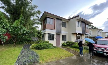 HOUSE AND LOT FOR SALE HANNA  QUADRUPLEX MINAMI RESIDENCES LOCATED GENERAL TRIAS CAVITE 45MINS AWAY FROM METRO MANILA .