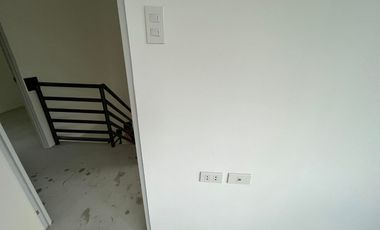 HOUSE AND LOT FOR SALE HANNA  QUADRUPLEX MINAMI RESIDENCES LOCATED GENERAL TRIAS CAVITE 45MINS AWAY FROM METRO MANILA .