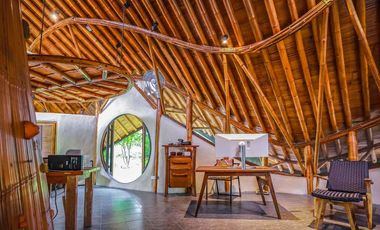 Enchanting Resort-Style Estate: 2 Rai 382 Square wa. Retreat with Multiple Houses in Hang Dong, Chiang Mai - Perfect for Families or a Resort Business