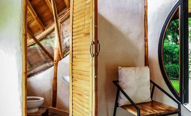 Enchanting Resort-Style Estate: 2 Rai 382 Square wa. Retreat with Multiple Houses in Hang Dong, Chiang Mai - Perfect for Families or a Resort Business