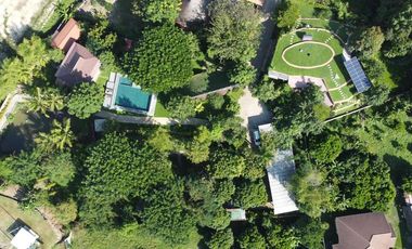 Enchanting Resort-Style Estate: 2 Rai 382 Square wa. Retreat with Multiple Houses in Hang Dong, Chiang Mai - Perfect for Families or a Resort Business