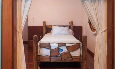 Enchanting Resort-Style Estate: 2 Rai 382 Square wa. Retreat with Multiple Houses in Hang Dong, Chiang Mai - Perfect for Families or a Resort Business