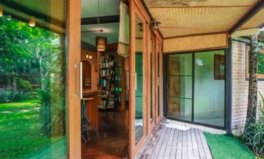 Enchanting Resort-Style Estate: 2 Rai 382 Square wa. Retreat with Multiple Houses in Hang Dong, Chiang Mai - Perfect for Families or a Resort Business