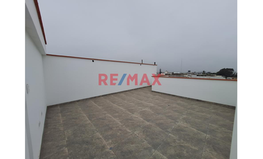Hermoso Duplex En Santiago De Surco 215M2