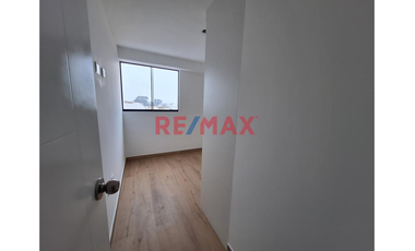 Hermoso Duplex En Santiago De Surco 215M2