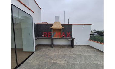 Hermoso Duplex En Santiago De Surco 215M2