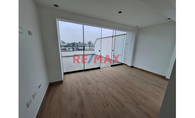 Hermoso Duplex En Santiago De Surco 215M2