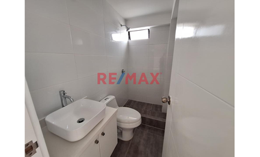 Hermoso Duplex En Santiago De Surco 215M2