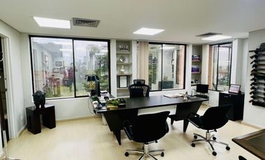 Venta oficina milla de oro poblado medellin