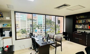 Venta oficina milla de oro poblado medellin