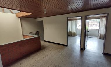 VENTA DE CASA BIFAMILIAR EL CARMEN CARTAGO