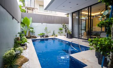 CDN - FOR SALE: 5 Bedroom House in Alabang Hills Village, Muntinlupa City