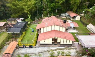 VENTA CASA CAMPESTRE VIA  ARMENIA -CIRCASIA EN PRESTIGIOSO CONJUNTO CERRADO