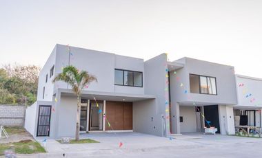 Casa en Venta en Residencial Lomas del Dorado.