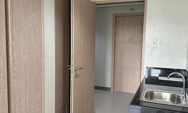 Ready For Occupancy 2 Bedroom Unit in Cainta Rizal near Sta. Lucia Mall and Robinsons East