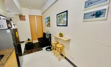 Condo for Rent in Florence, McKinley Hill, Taguig