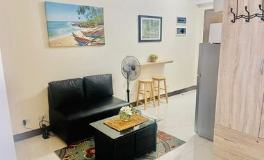 Condo for Rent in Florence, McKinley Hill, Taguig