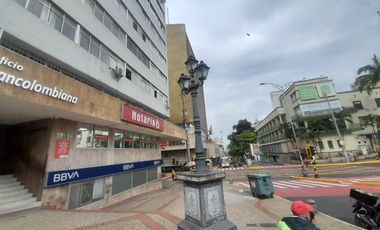 OFICINA EDIFICIO GRANCOLOMBIA