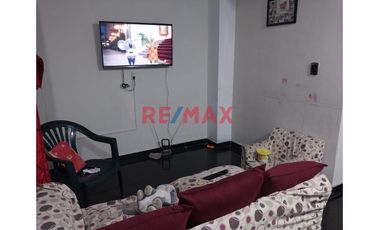 Ocasión!!!Venta Casa 2 Pisos. Paseo Del Mar Mz D6 Lote 27. ID 1083972