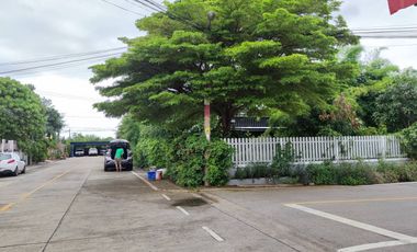 ขายที่ดินพร้อมบ้าน 120 ตรว. หมู่บ้านท่าจีน  ท่าจีน- ท่าฉลอม