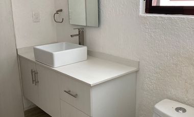 Reforma Vendo loft planta baja, amplia área común, alberca, amplio jardín