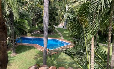 Reforma Vendo loft planta baja, amplia área común, alberca, amplio jardín