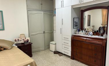 VENDO PROPIEDAD DOBLE Y MUY AMPLIA EN SAN SEBASTIÁN