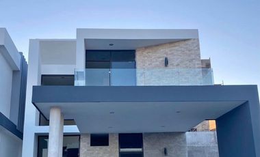 Casa en venta en Sonterra Residencial totalmente nueva en Mazatlan