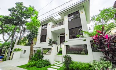 6-BEDROOM HOUSE AND LOT FOR SALE IN HILLSBOROUGH ALABANG SUBDIVISION, MUNTINLUPA CITY