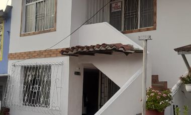 Casa bifamiliar en el Rincón de Giron