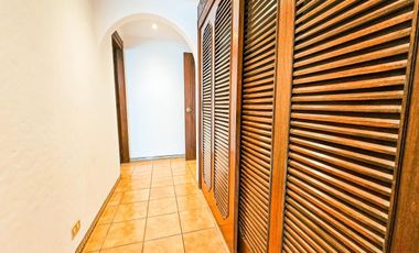 LINDA CASA DISEÑADA Y CONSTRUIDA POR ARQ VELASCO