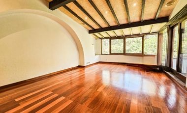 LINDA CASA DISEÑADA Y CONSTRUIDA POR ARQ VELASCO