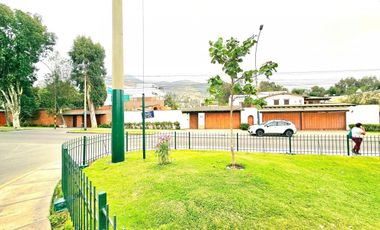 LINDA CASA DISEÑADA Y CONSTRUIDA POR ARQ VELASCO