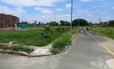 VENDO LOTE DE 168 M2 UBICADO EN LA URBANIZACION ESTANCIA ROZO