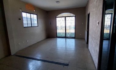 Alquiler  bodega 600m2  con oficinas 175m2 construccion, norte Guayaquil, ideal empresa comercial