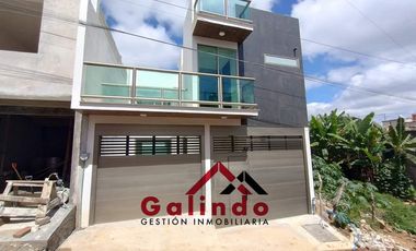 Casa Nueva en Venta Zona Tecnologico Doble Cochera 3 Recamaras