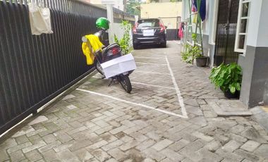 Kost Putri Dekat UNAIR, ITS, Marvel City Mall, RSUD Dr. Soetomo Surabaya