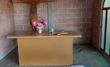 TERRENO EN VENTA TASQUILLO CON CONSTRUCCIÓN