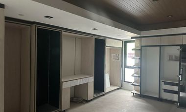 Newly Renovated 10BR House & Lot For Sale 5-Level @ Ma Luisa Banilad