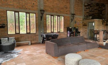 PR16925 Casa Amoblada en arriendo en el sector Altos de Palmas, Envigado