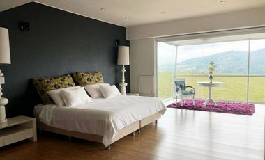 PR16925 Casa Amoblada en arriendo en el sector Altos de Palmas, Envigado