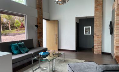 PR16925 Casa Amoblada en arriendo en el sector Altos de Palmas, Envigado