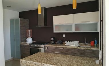 REAL DE JURIQUILLA FRACCIONAMIENTO CON AMENIDADES ALBERCA 2 DEPARTAMENTOS AMUEBLADOS EN PRIVADA CON ALBERCA 2 RECAMARAS